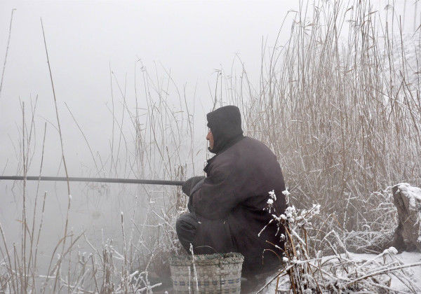 冬季釣魚