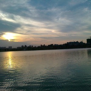 芳溪湖